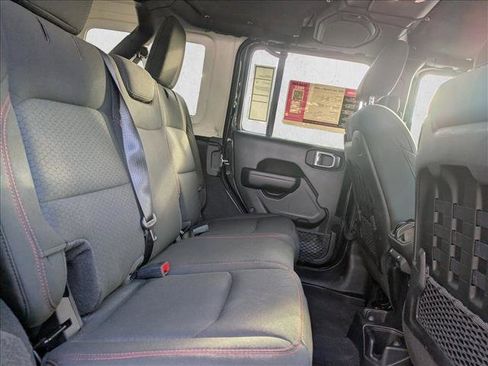 Used 2023 Jeep Wrangler Unlimited Rubicon w/ Cold Weather Group image 22