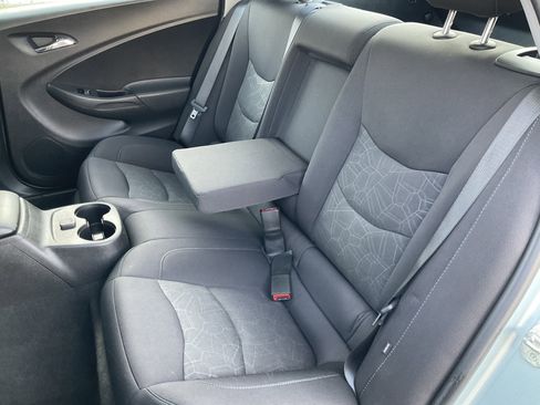 Used 2018 Chevrolet Volt LT image 36