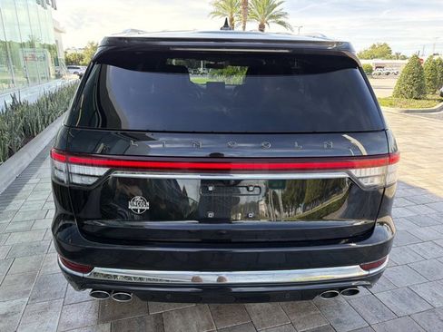 Used 2023 Lincoln Aviator Black Label AWD/4WD image 3