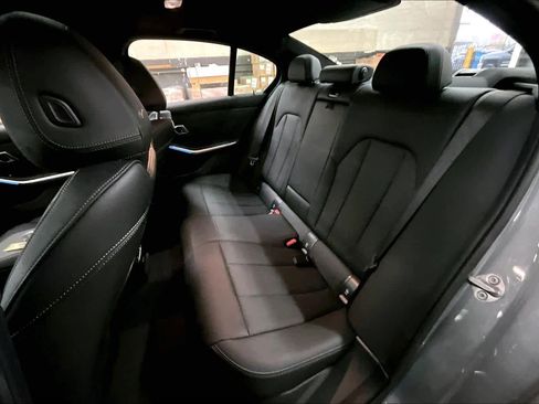 Used 2025 BMW 330i Sedan w/ Convenience Package image 28