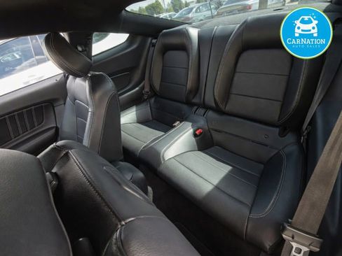 Used 2020 Ford Mustang GT Premium w/ Black Accent Package RWD image 8