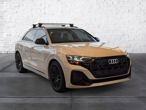 New 2026 Audi SQ8 Prestige image 2