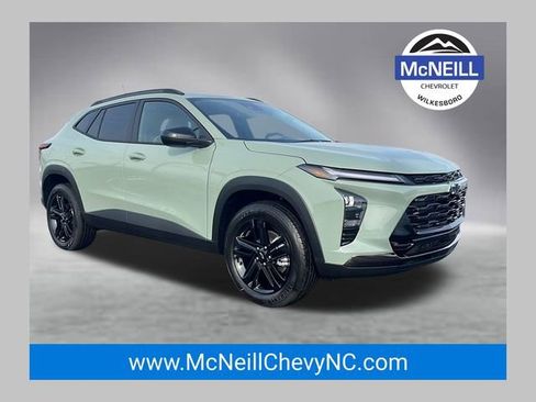 New 2026 Chevrolet Trax ACTIV w/ Driver Confidence Package image 1