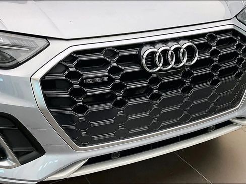 Certified 2025 Audi Q5 2.0T Premium Plus w/ Premium Plus Package image 31