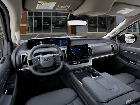New 2027 Ford Expedition Active RWD image 9