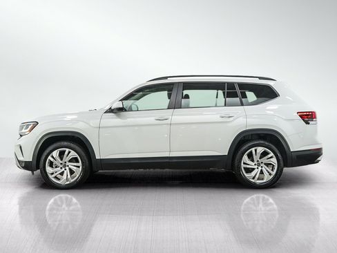 Used 2023 Volkswagen Atlas SE w/ Panoramic Sunroof Package AWD/4WD image 2