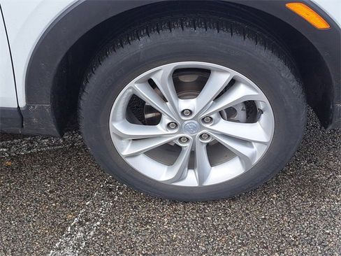 Used 2023 Buick Encore GX Preferred w/ Cold Weather Comfort Package image 4