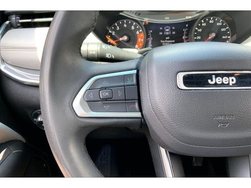 Used 2024 Jeep Compass Limited AWD/4WD image 17