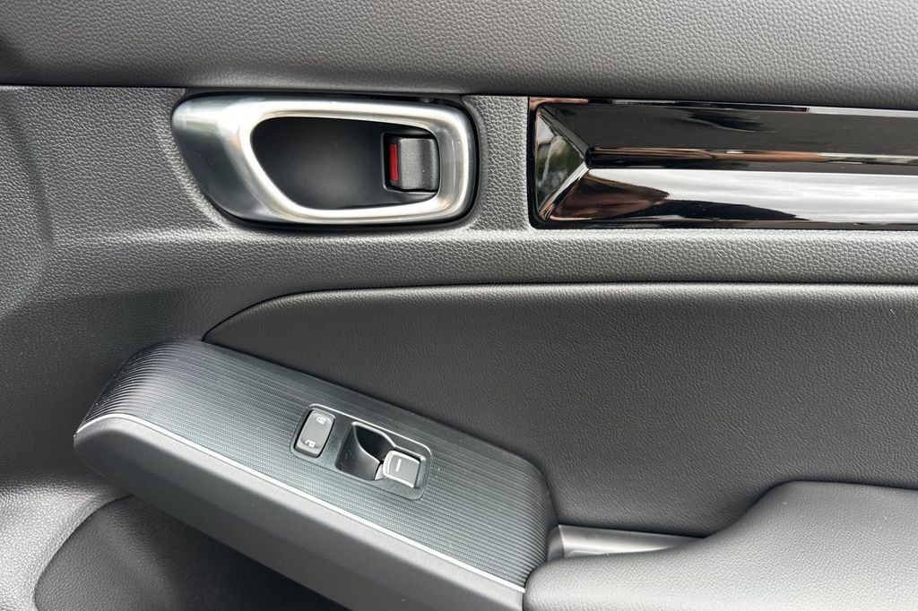 Used 2026 Honda Civic Sport Touring image 15