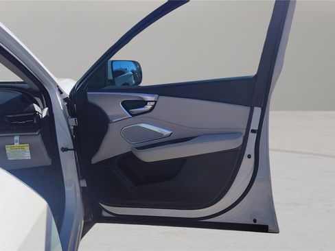 Certified 2025 Acura RDX SH-AWD w/ Technology Package image 17