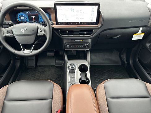 New 2025 Ford Bronco Sport Outer Banks w/ Sasquatch Outer Banks Package image 12