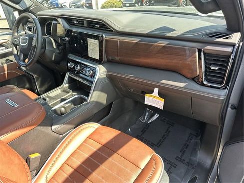 New 2026 GMC Sierra 2500 Denali Ultimate w/ Max Trailering Package image 30