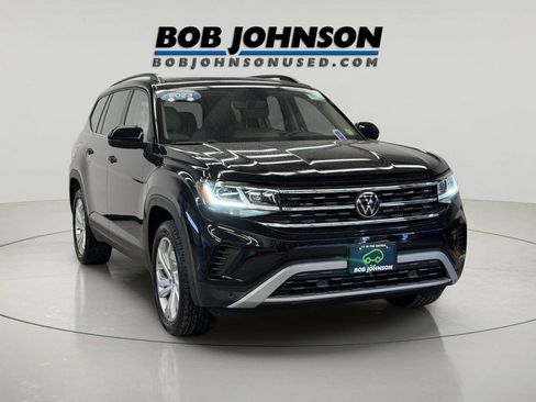 Used 2023 Volkswagen Atlas SE w/ Panoramic Sunroof Package AWD/4WD image 10