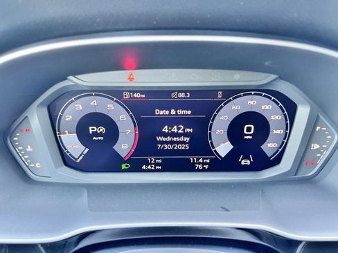 New 2025 Audi Q3 2.0T Premium image 12