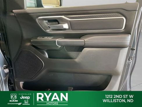 Used 2025 RAM 1500 Big Horn AWD/4WD image 42