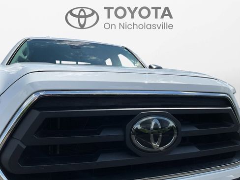 Used 2023 Toyota Tacoma SR5 w/ SX Package image 10