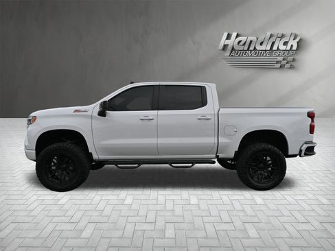Used 2024 Chevrolet Silverado 1500 RST image 10