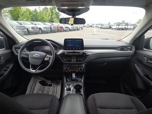 Used 2023 Ford Escape Active w/ Cold Weather Package FWD image 21