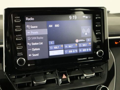 Used 2021 Toyota Corolla XSE image 29