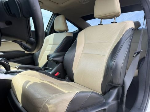 Used 2015 Honda Accord EX-L image 10