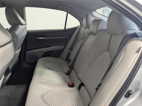 Certified 2022 Toyota Camry SE image 29
