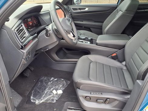 New 2026 Volkswagen Atlas Cross Sport SEL AWD/4WD image 12