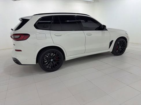 Used 2021 BMW X5 M50i w/ Executive Package AWD/4WD image 6