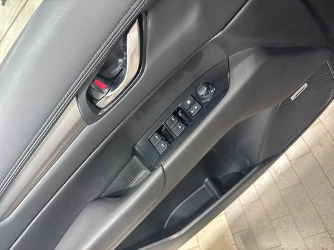 Used 2018 MAZDA CX-5 Touring w/ Preferred Equipment Package image 28