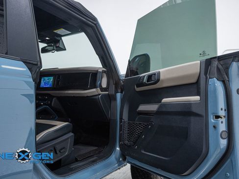 Used 2022 Ford Bronco Wildtrak AWD/4WD image 37