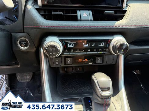 Used 2025 Toyota RAV4 SE AWD/4WD image 21