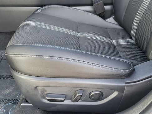 Certified 2025 MAZDA CX-50 AWD 2.5 S w/ Premium Package image 14