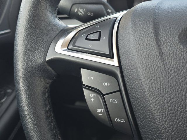 Used 2022 Ford Edge Titanium AWD/4WD image 41