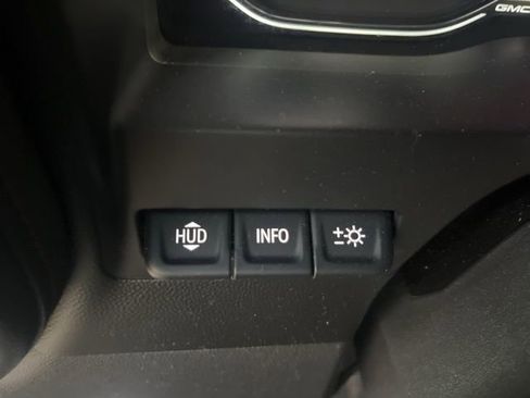 Used 2019 GMC Sierra 1500 AT4 w/ AT4 Premium Package image 28