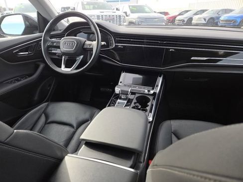 Used 2023 Audi Q8 Premium Plus image 30