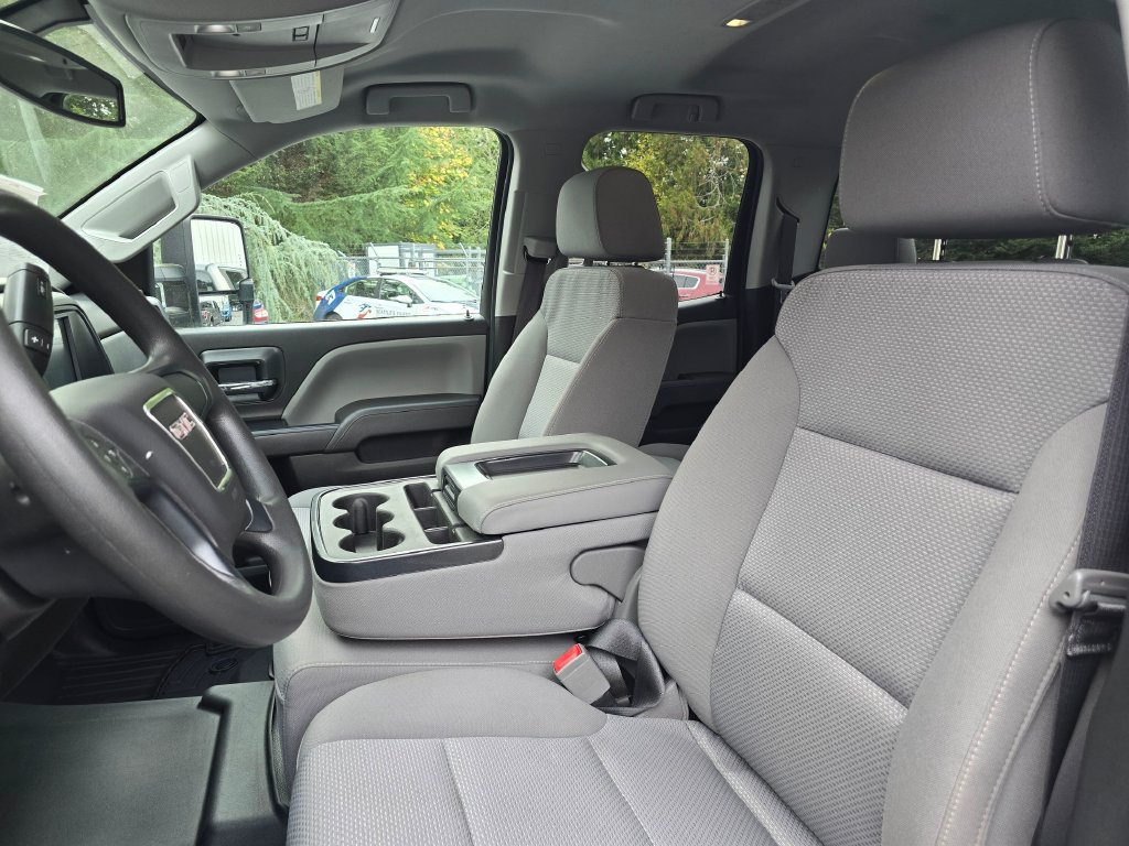 Used 2018 GMC Sierra 2500 2WD Double Cab w/ Sierra Convenience Package image 12
