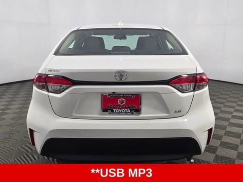 Used 2023 Toyota Corolla LE FWD image 7