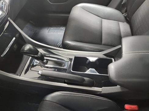 Used 2016 Honda Accord Sport image 29