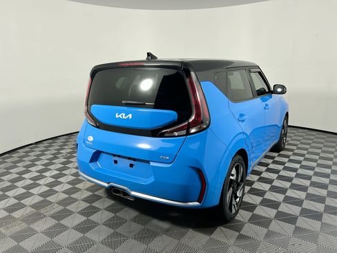 Used 2023 Kia Soul GT-Line FWD image 3