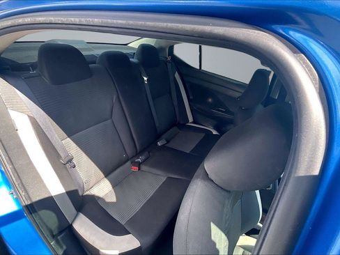 Certified 2021 Nissan Versa SV FWD image 26