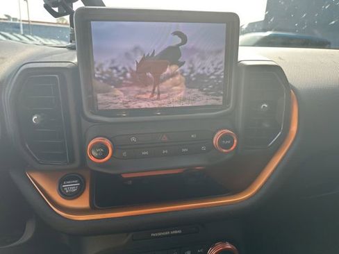 Used 2022 Ford Bronco Sport Badlands image 15