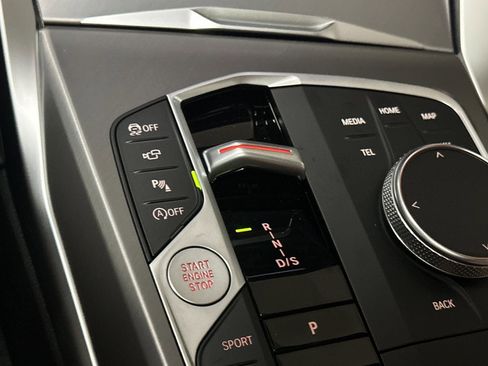 Used 2025 BMW 230i Coupe w/ M Sport Package image 24