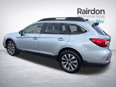 Used 2017 Subaru Outback 2.5i Limited AWD/4WD image 5