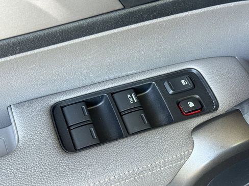 Used 2011 Honda CR-V EX-L image 13
