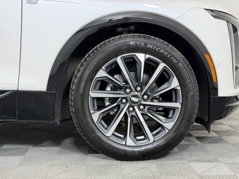 Used 2024 Cadillac Lyriq Sport RWD image 14