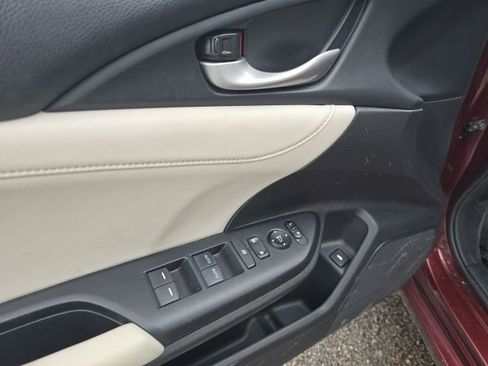 Used 2019 Honda Insight Touring image 21
