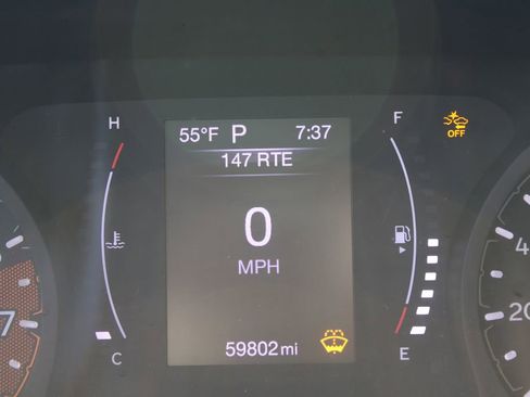 Used 2022 Jeep Compass Latitude AWD/4WD image 2