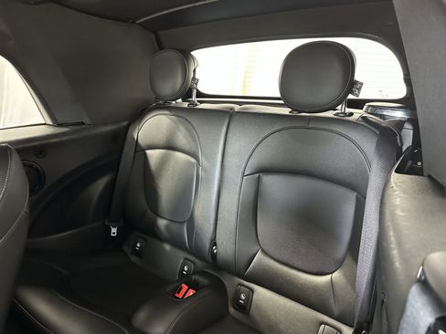 Used 2024 MINI Cooper S FWD image 12