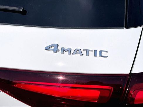 Used 2024 Mercedes-Benz GLE 450 4MATIC image 10