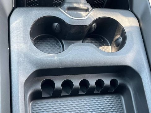 New 2026 RAM 2500 Laramie w/ Sport Appearance Package AWD/4WD image 19