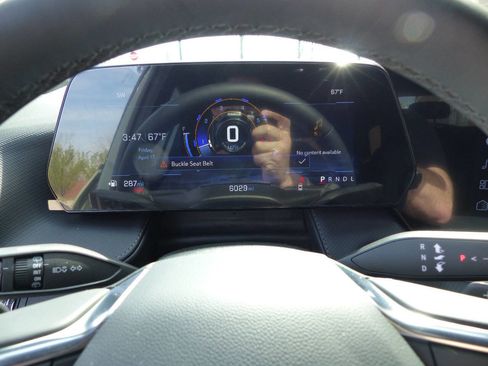 Used 2026 Chevrolet Equinox LT w/ Convenience Package II image 19